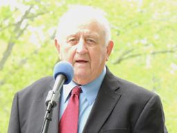 Retired Legislator Don Samuelson